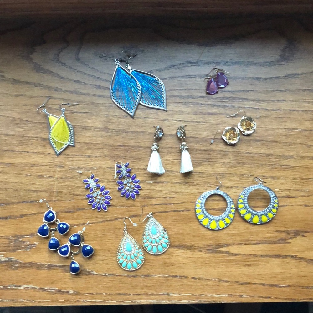 9 earring sets for sales - one big lot